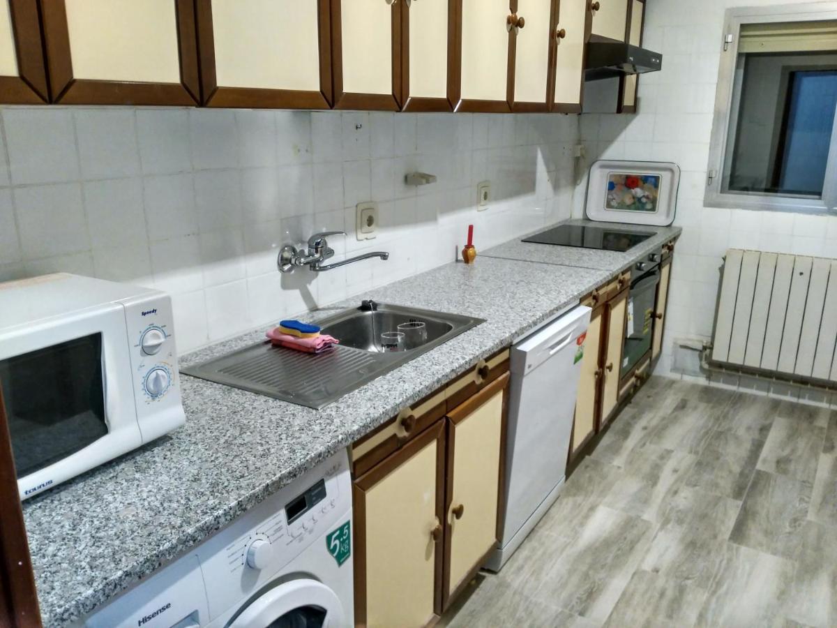 Villa "Luna De Segovia" Leganes Ngoại thất bức ảnh