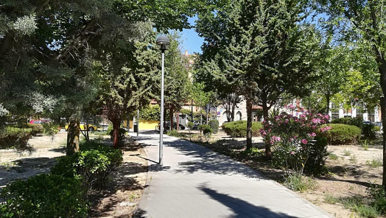 Villa "Luna De Segovia" Leganes Ngoại thất bức ảnh