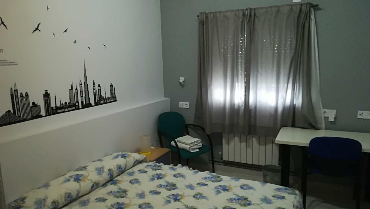 Villa "Luna De Segovia" Leganes Ngoại thất bức ảnh